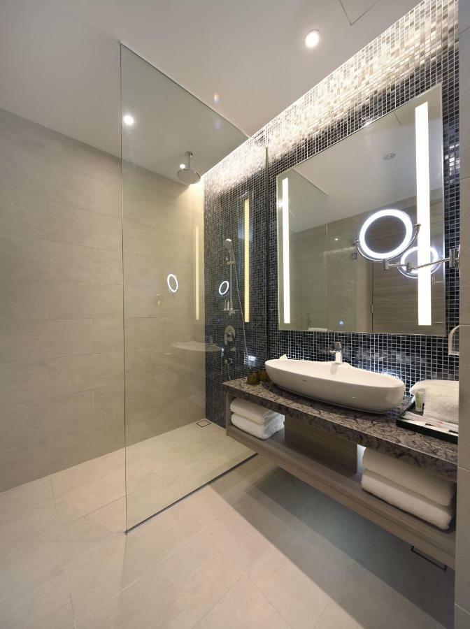 Capri By Fraser Johor Bahru Exterior photo
