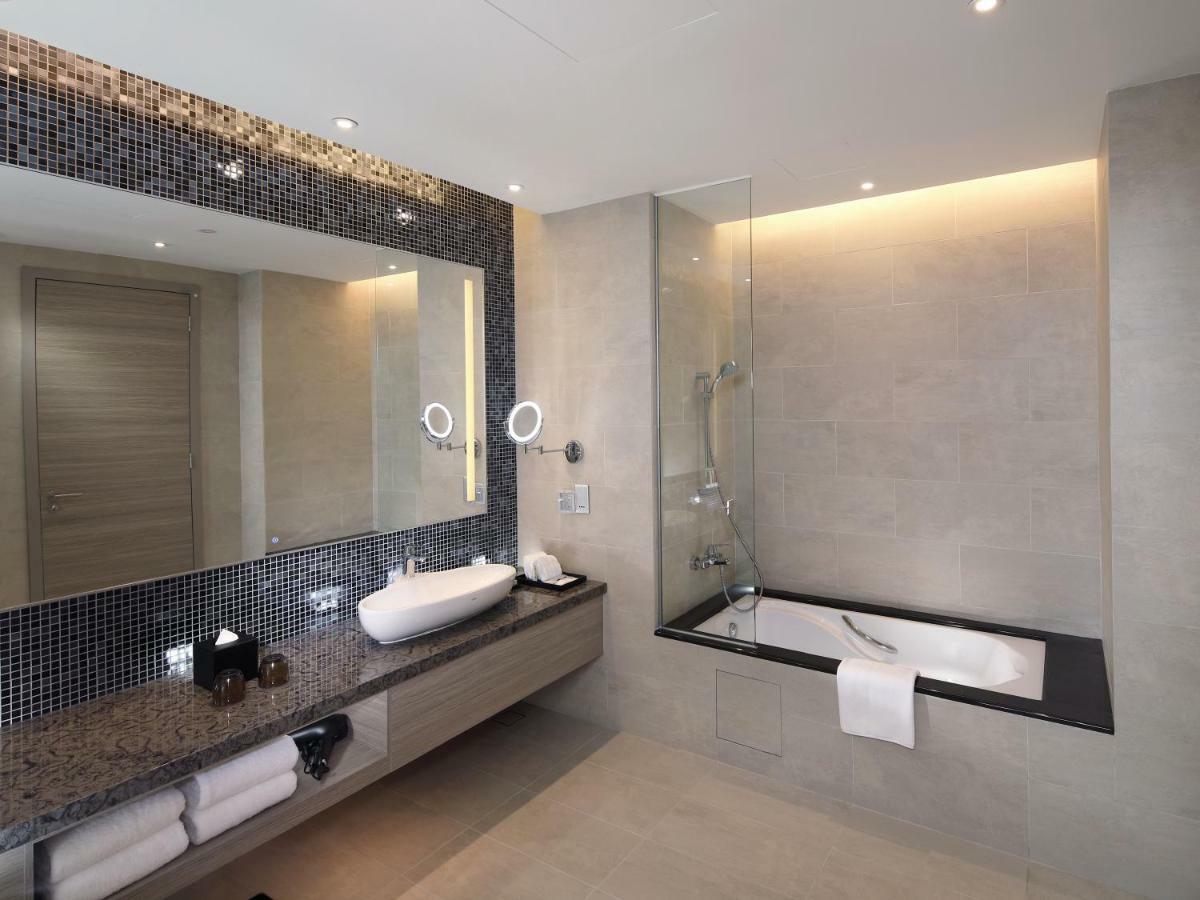 Capri By Fraser Johor Bahru Exterior photo